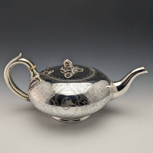 1881 British antique silver plated teapot 580g Elkington